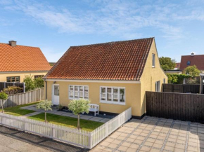 Holiday Home Caranus - 900m from the sea by Interhome